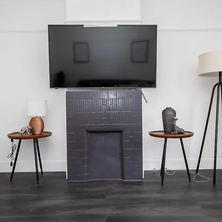 Modern 2 Bed Apartment In Prime Camden Sleeps 6 London Exterior photo